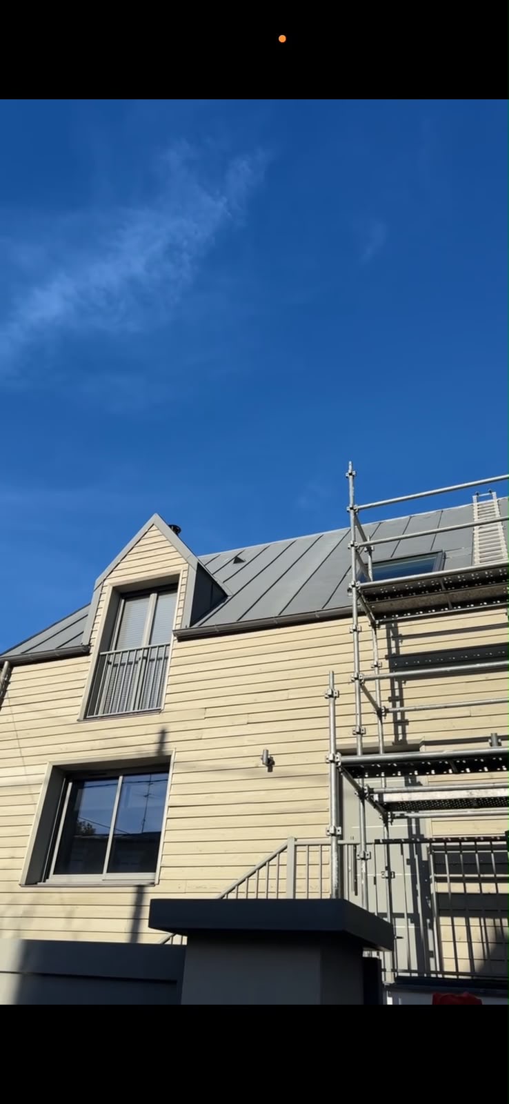 Rénovation toiture zinc joint debout avec lucarne - Entreprise Timothée